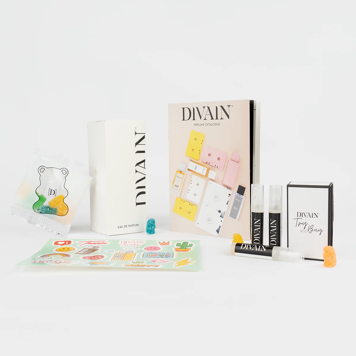 3-milliliter sample of divain-981 perfume
